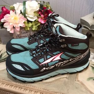 Women’s Altra Lone Peak 3 Mid Neo Running Trail Shoes Sz 11